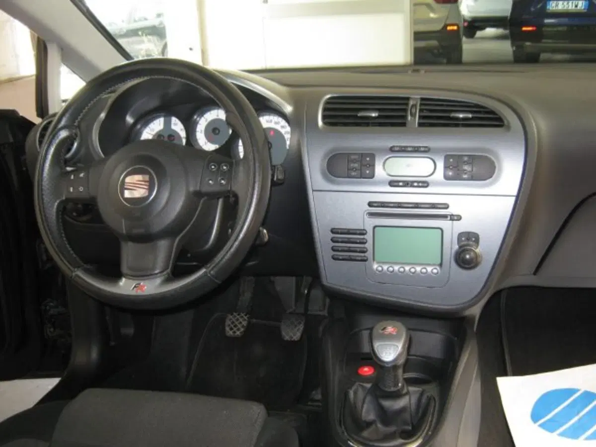 SEAT Leon usata a Fermo (7)