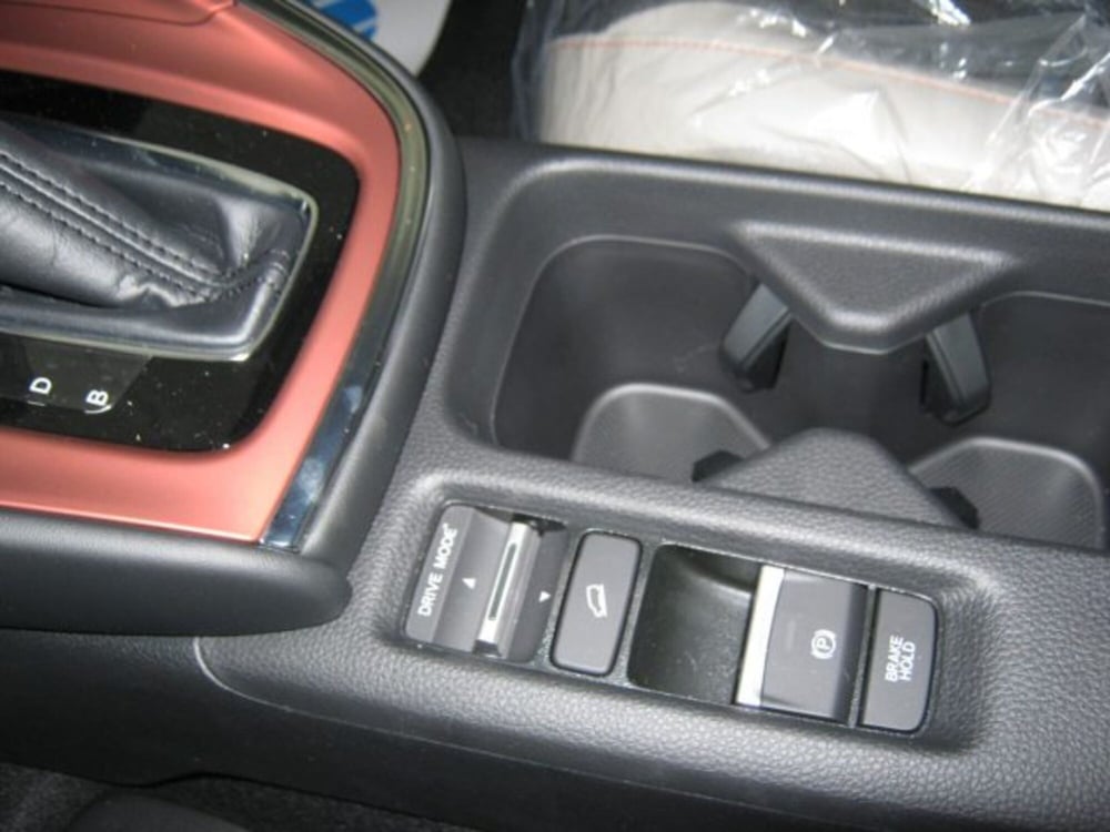 Honda HR-V nuova a Fermo (15)