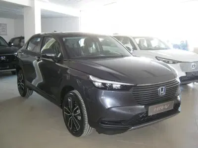 Honda HR-V 1.5 hev Elegance ecvt nuova a Porto San Giorgio