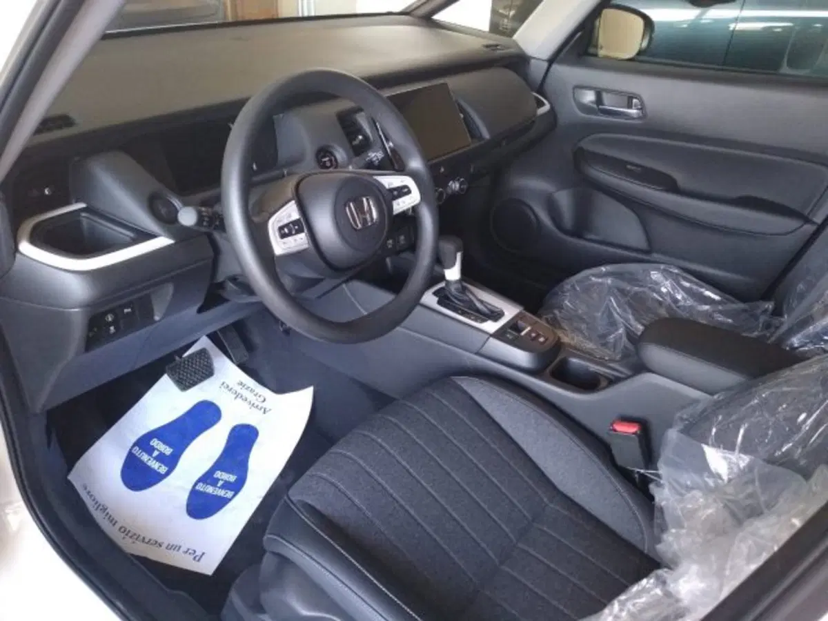 Honda Jazz nuova a Fermo (9)