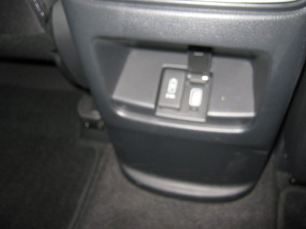 Honda CR-V usata a Fermo (11)