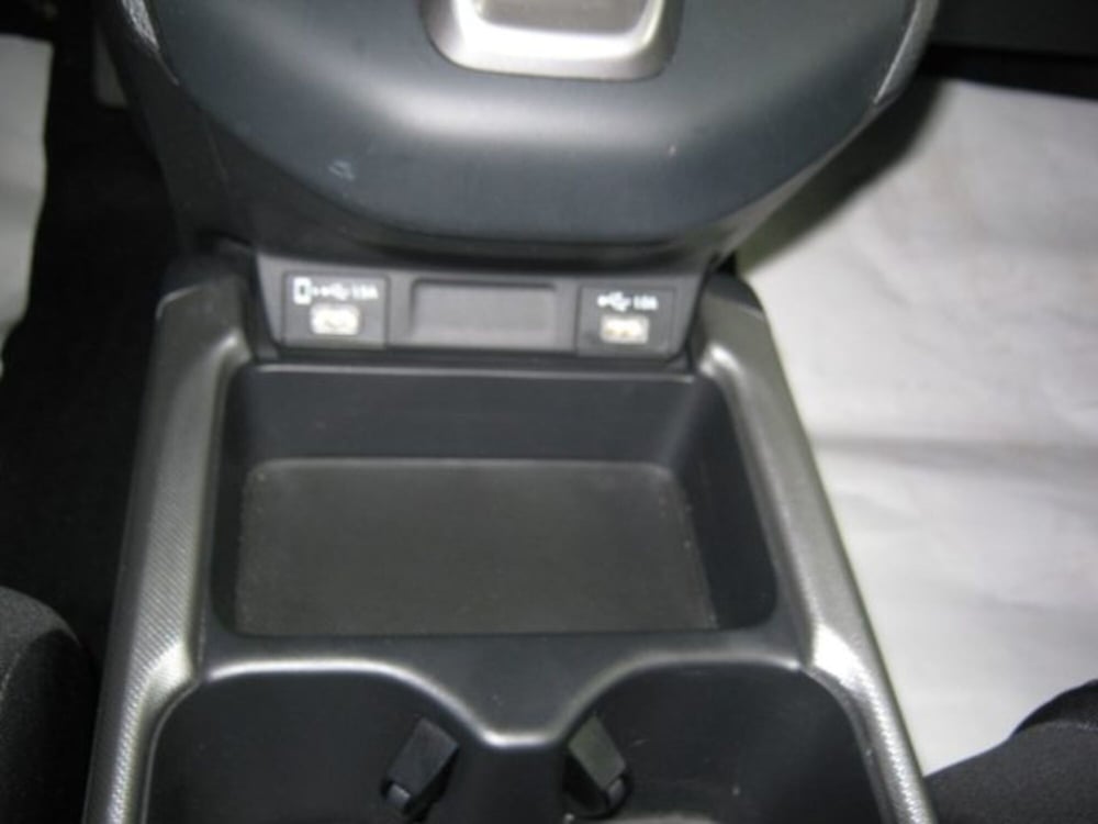 Honda CR-V usata a Fermo (15)