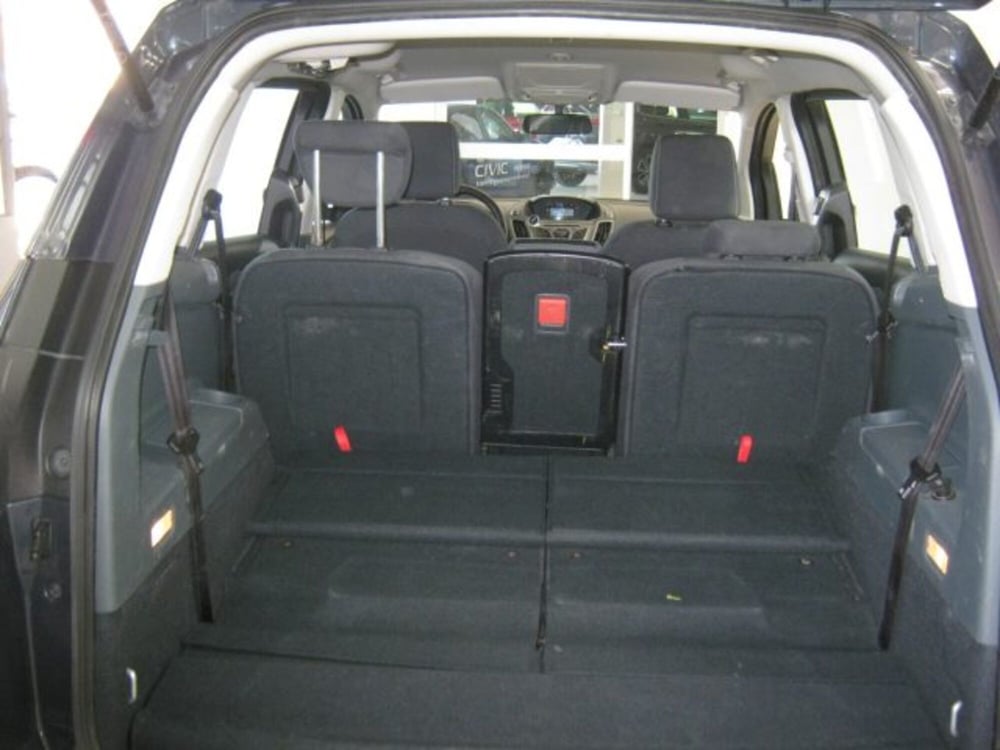 Ford C-Max usata a Fermo (9)