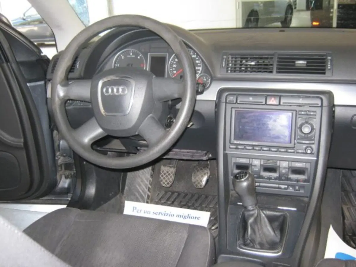 Audi A4 Avant usata a Fermo (8)