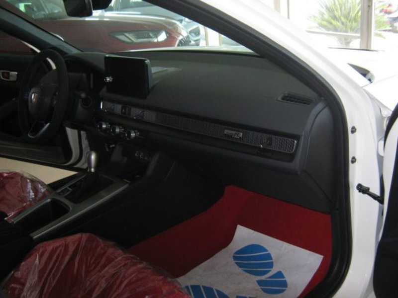 Honda Civic nuova a Fermo (9)