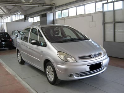 Citroen Xsara Picasso 2.0 HDi Elegance del 2004 usata a Porto San Giorgio