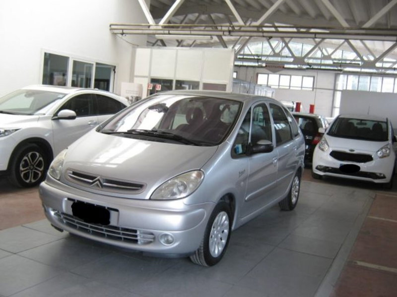 Citroen Xsara Picasso usata a Fermo (3)