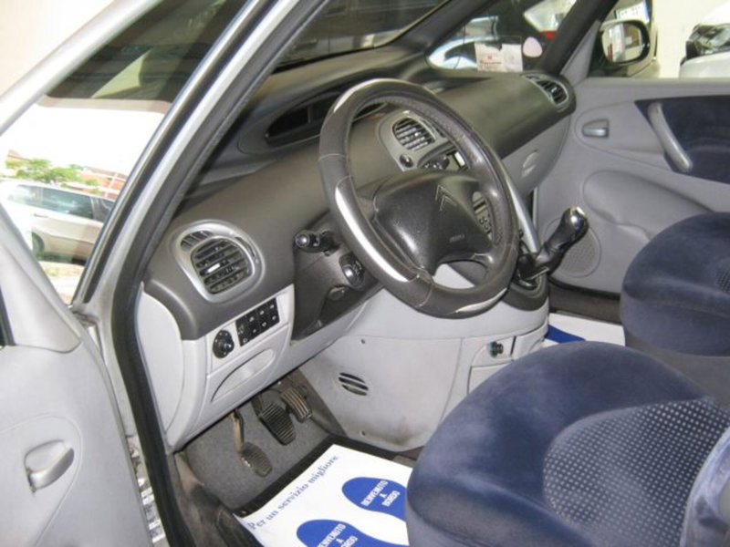 Citroen Xsara Picasso usata a Fermo (5)