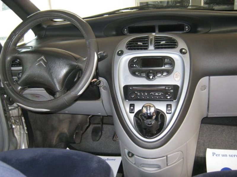 Citroen Xsara Picasso usata a Fermo (7)