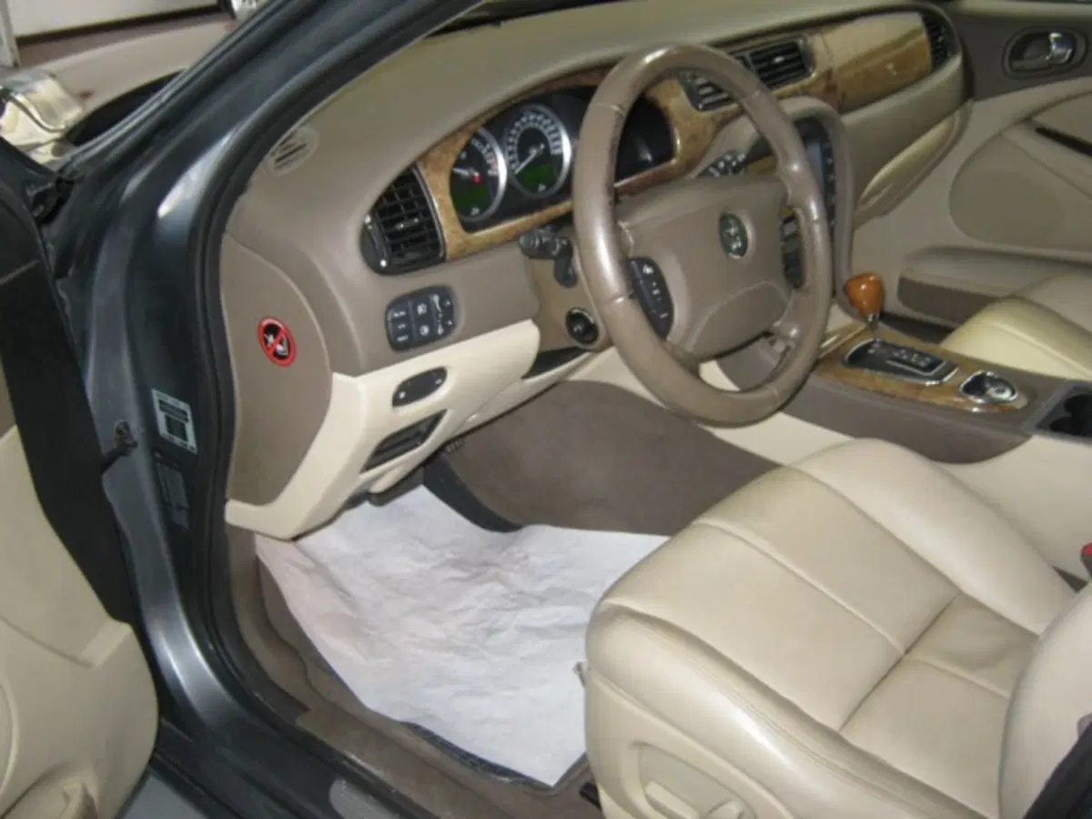 Jaguar S-Type usata a Fermo (5)