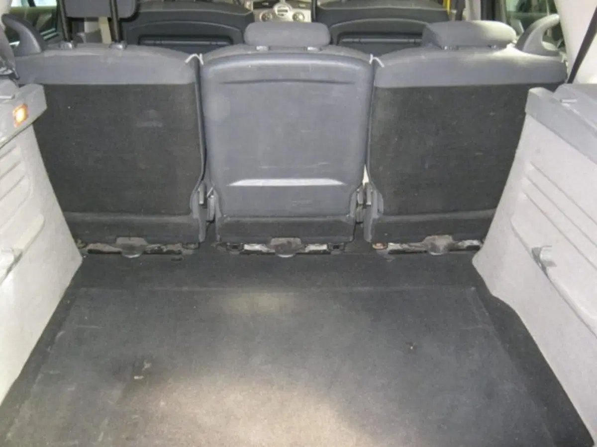 Renault Scenic E-Tech Electric usata a Fermo (9)