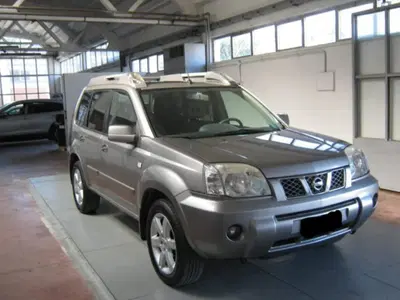 Nissan X-Trail 2.2 dCi Elegance Columbia del 2006 usata a Porto San Giorgio