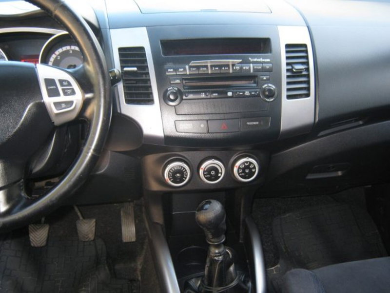 Mitsubishi Outlander usata a Fermo (6)