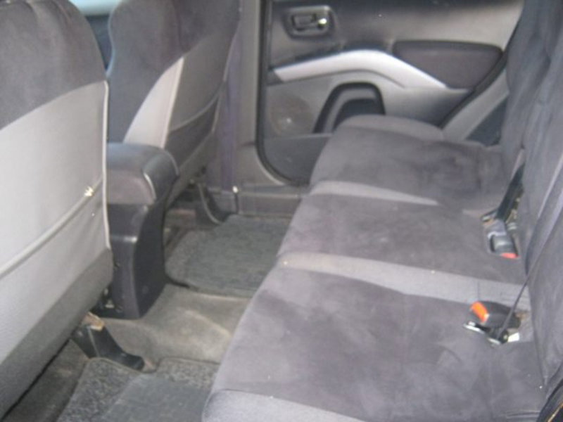 Mitsubishi Outlander usata a Fermo (8)