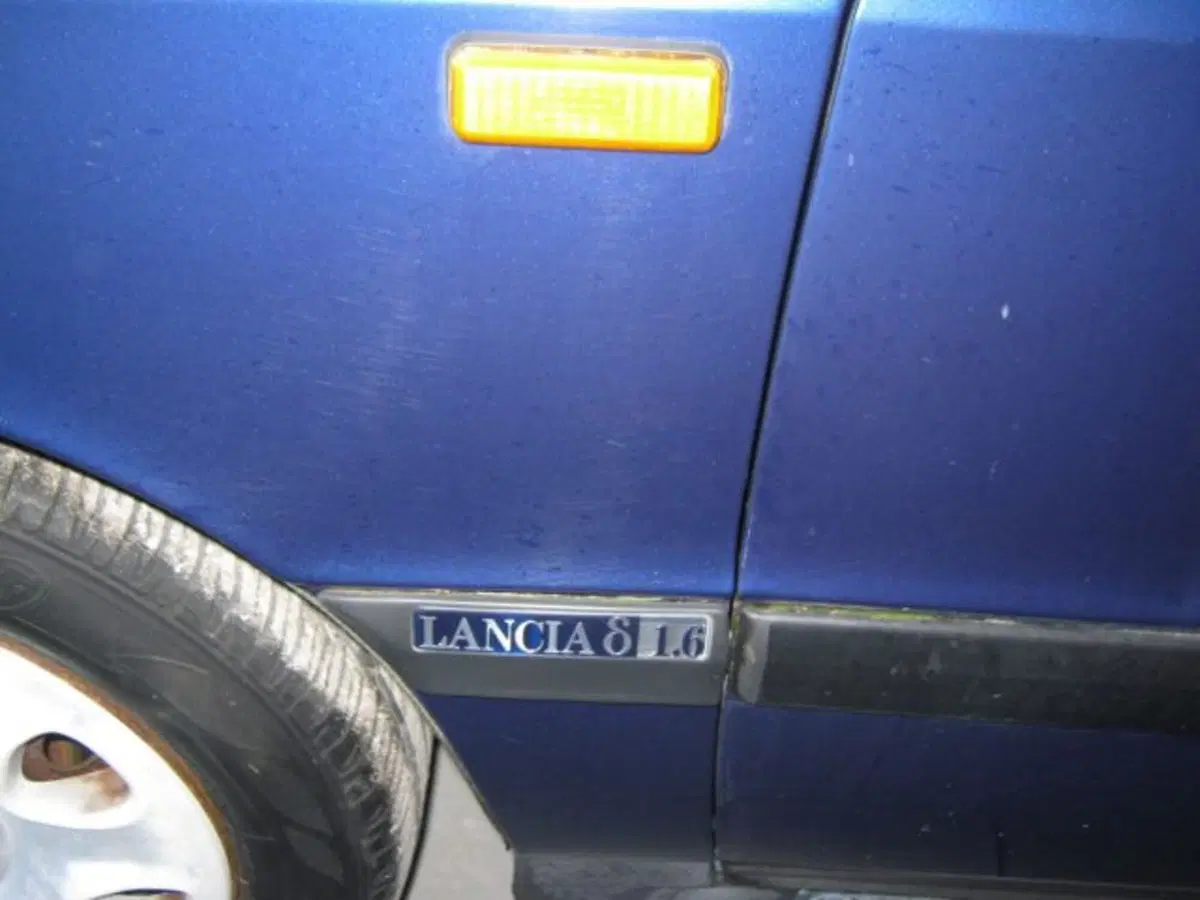 Lancia Delta usata a Fermo (12)