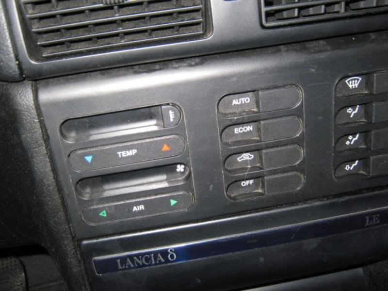 Lancia Delta usata a Fermo (9)