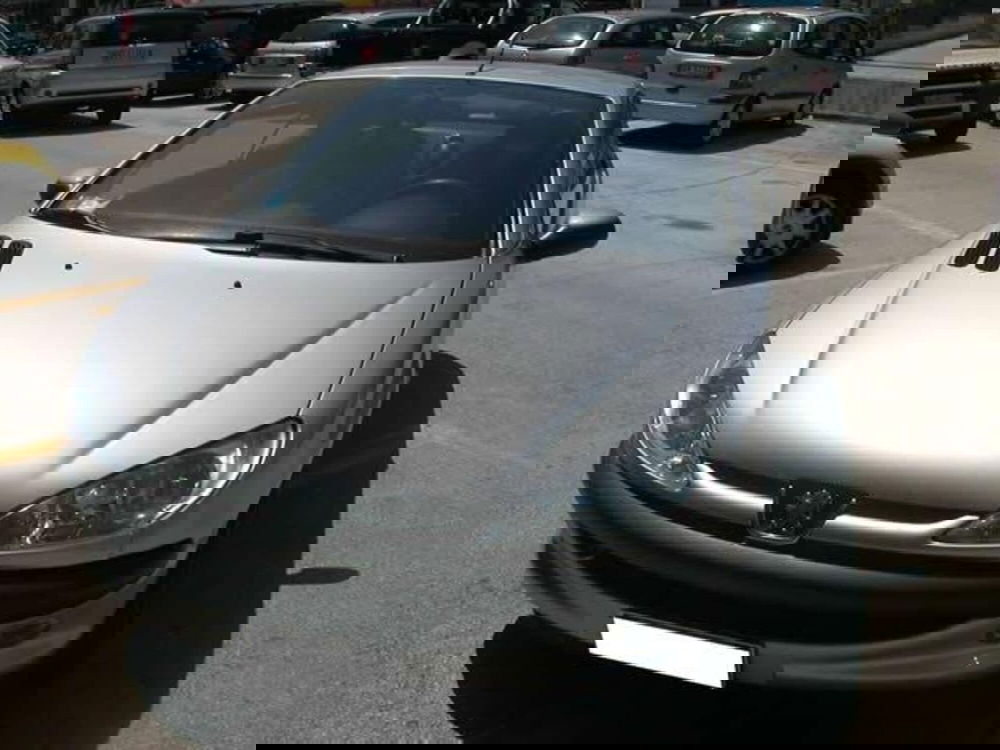 Peugeot 206 Cabrio usata a Fermo (2)