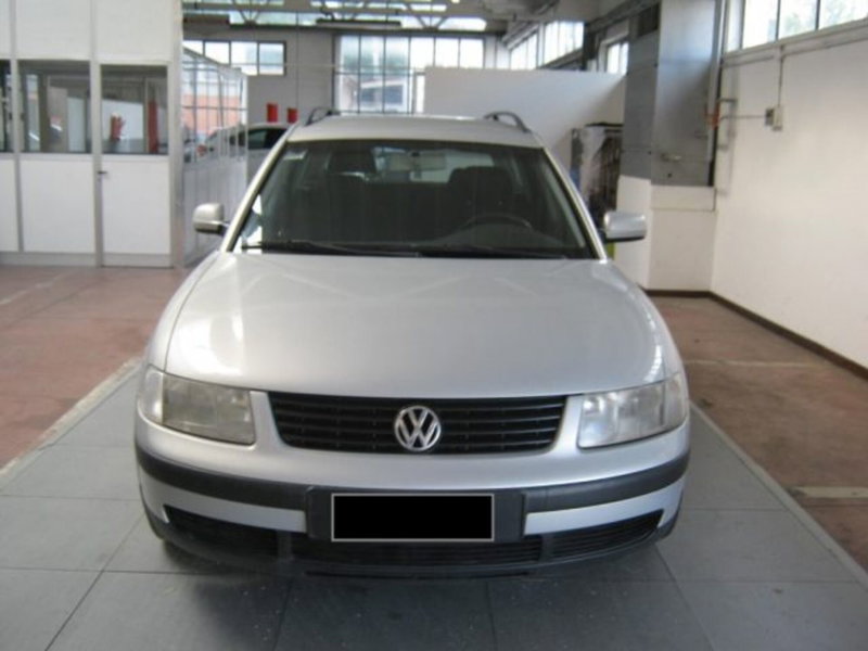 Volkswagen Passat Variant usata a Fermo (2)