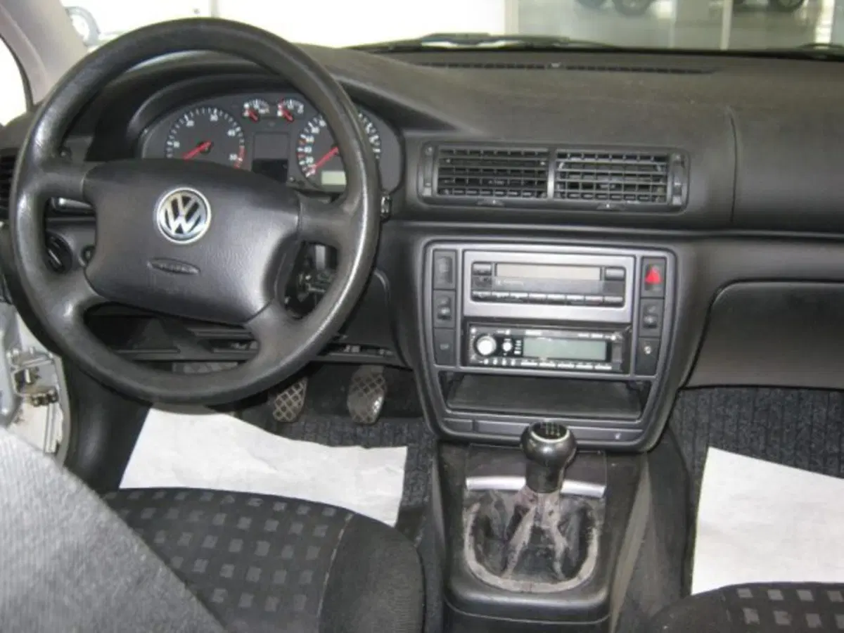 Volkswagen Passat Variant usata a Fermo (7)