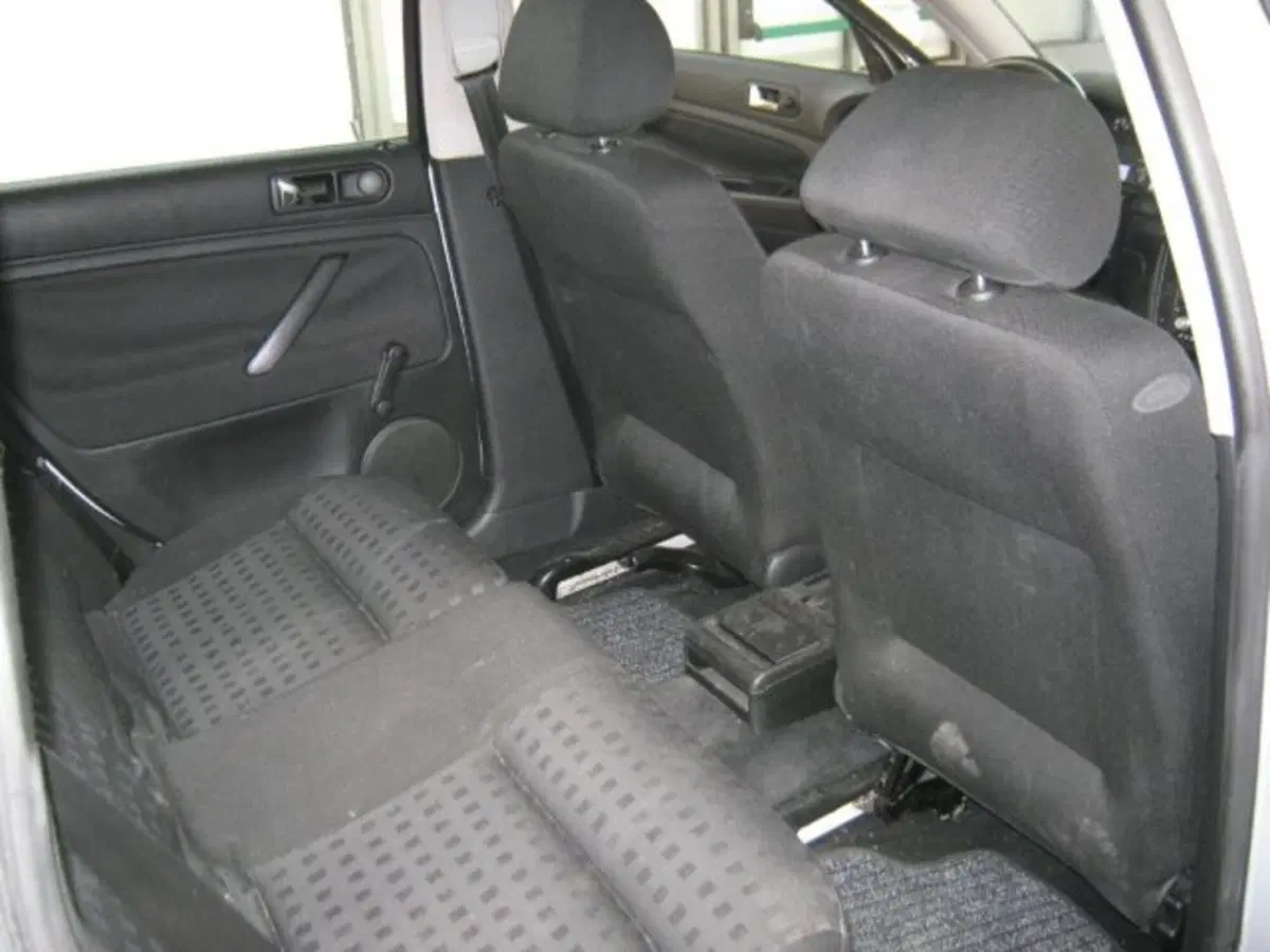 Volkswagen Passat Variant usata a Fermo (8)