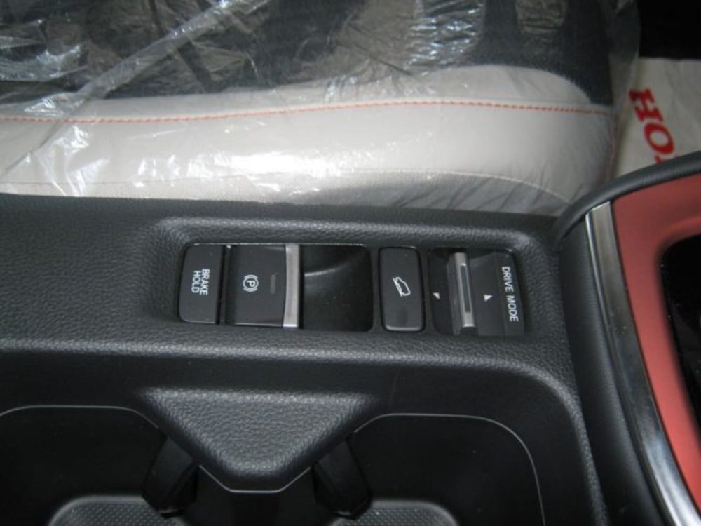 Honda HR-V nuova a Fermo (13)
