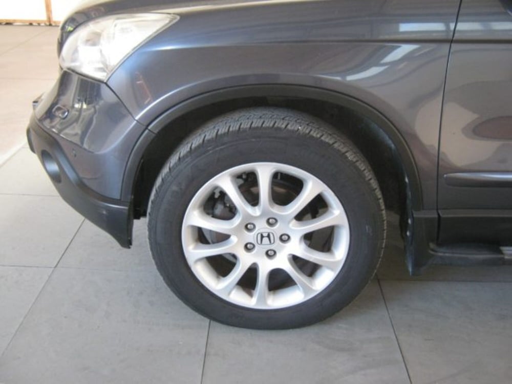 Honda CR-V usata a Fermo (18)