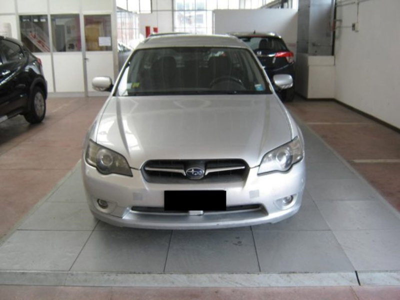 Subaru Legacy Station Wagon usata a Fermo (2)