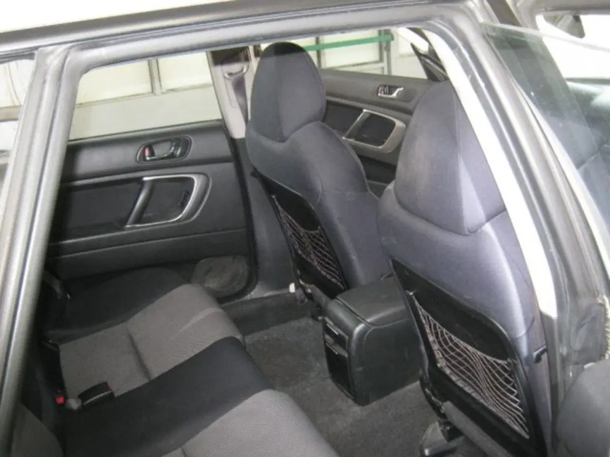 Subaru Legacy Station Wagon usata a Fermo (8)