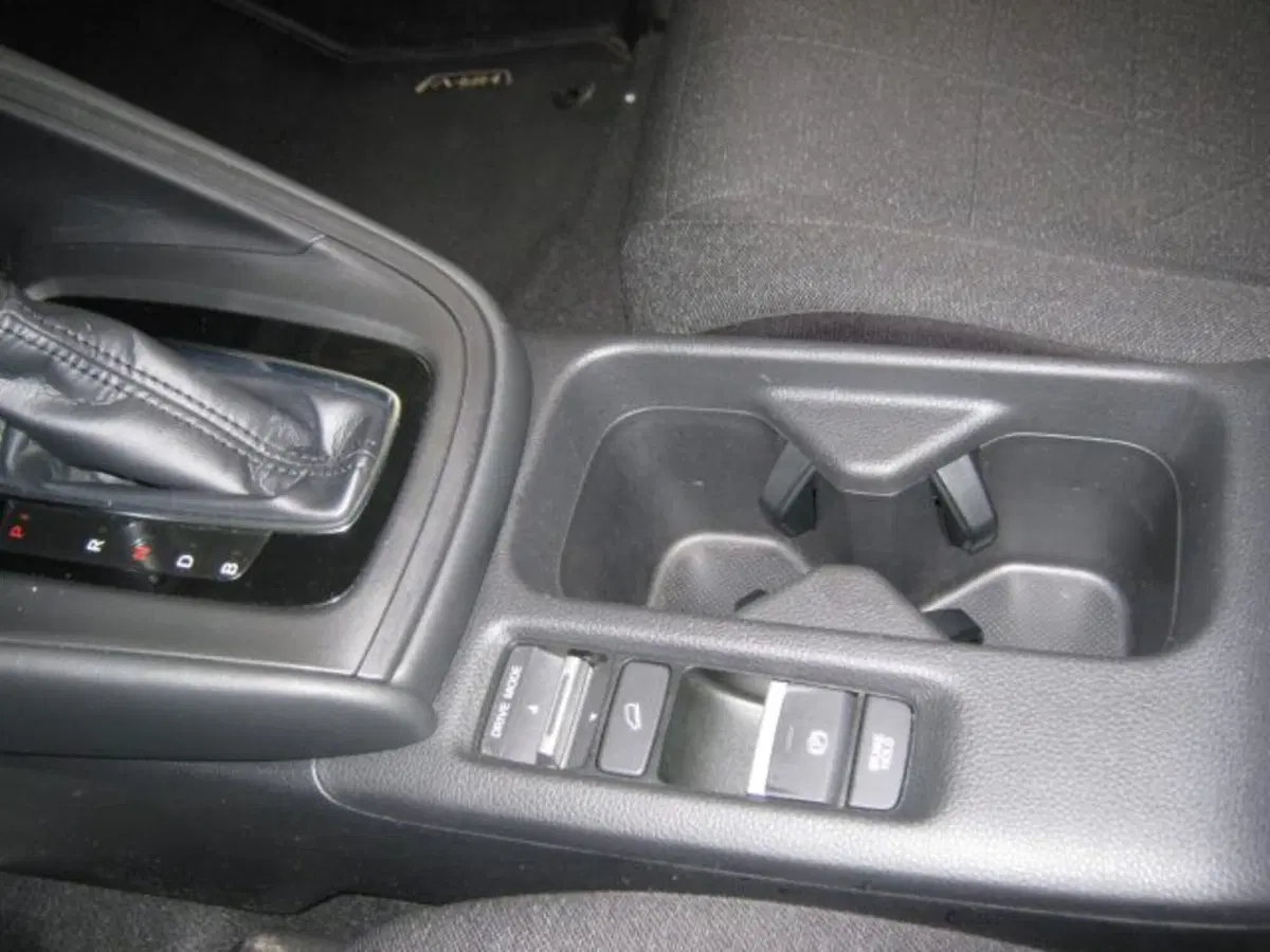 Honda HR-V usata a Fermo (11)
