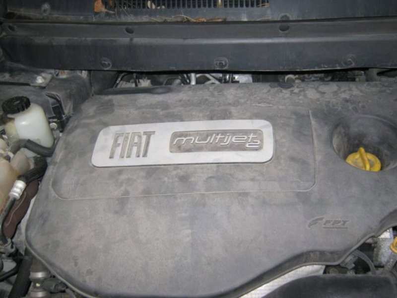 Fiat Freemont usata a Fermo (12)