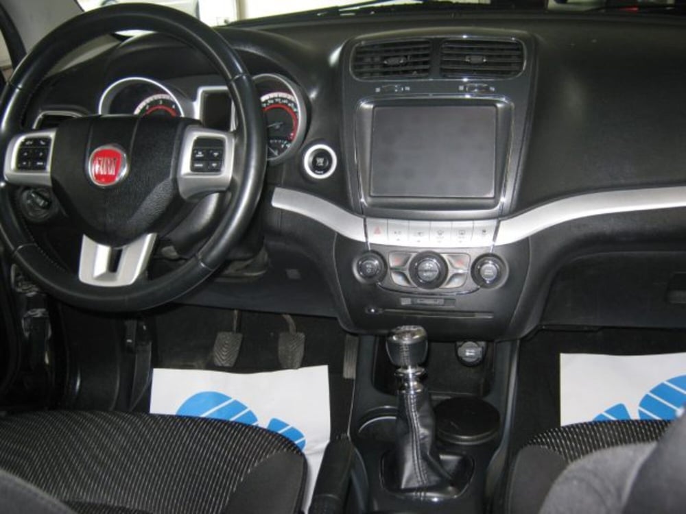 Fiat Freemont usata a Fermo (7)