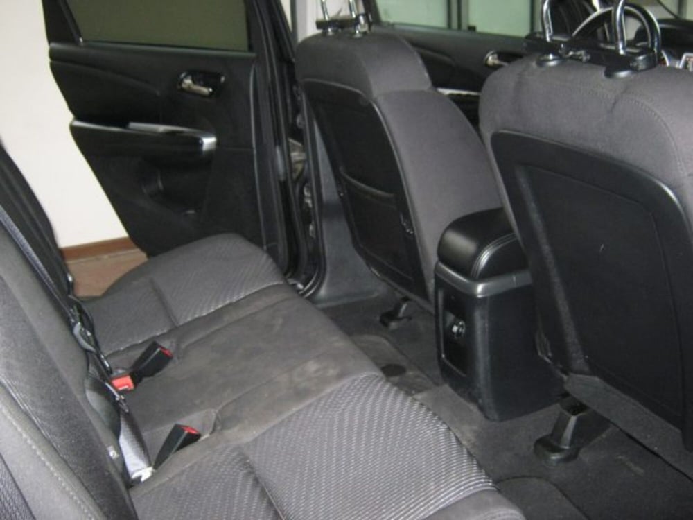 Fiat Freemont usata a Fermo (9)