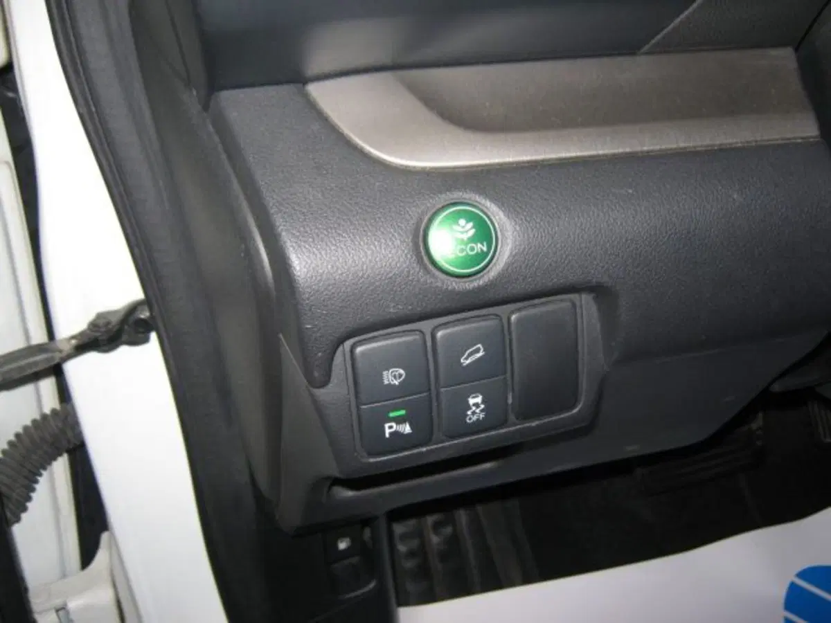 Honda CR-V usata a Fermo (12)