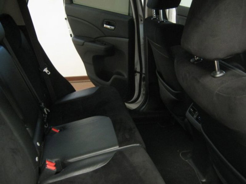 Honda CR-V usata a Fermo (9)