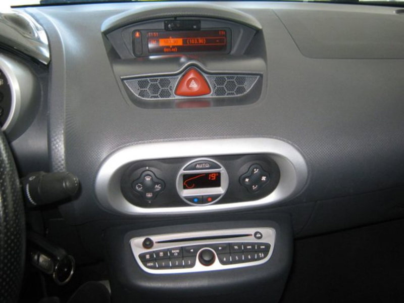 Renault Wind usata a Fermo (11)