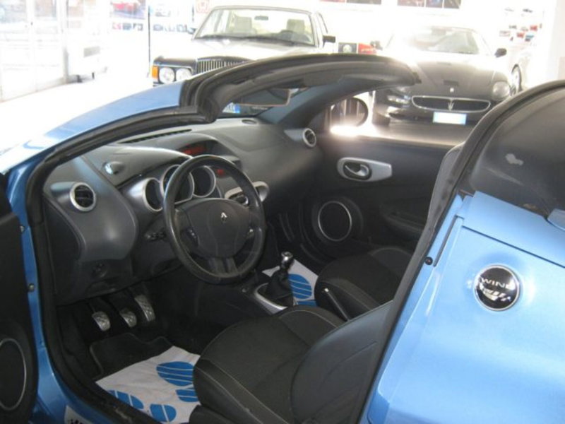 Renault Wind usata a Fermo (17)