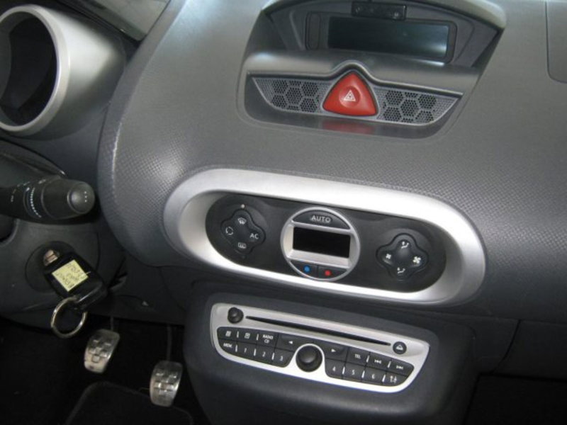 Renault Wind usata a Fermo (8)