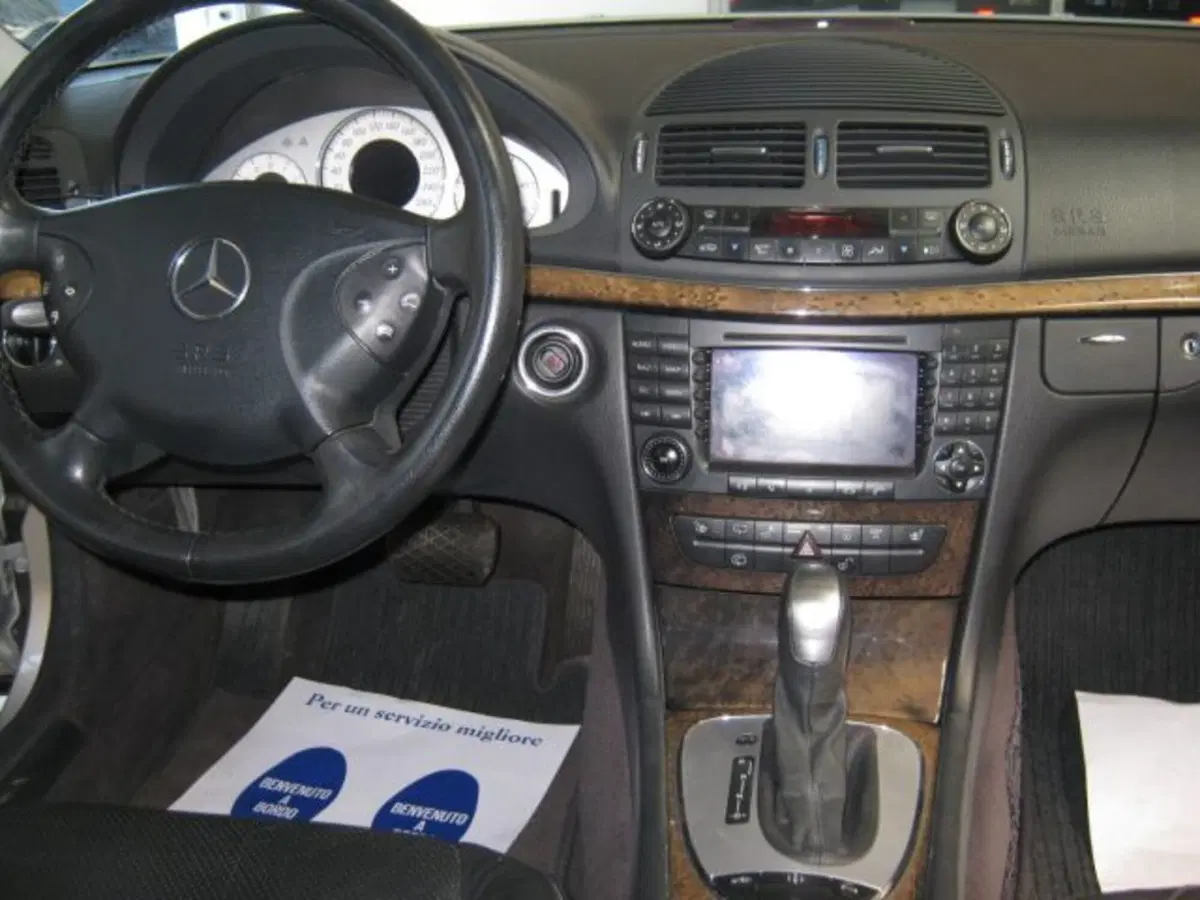Mercedes-Benz Classe E Station Wagon usata a Fermo (7)