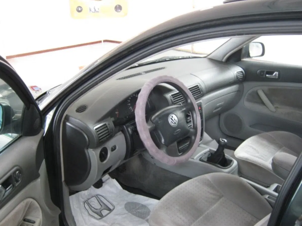 Volkswagen Passat Variant usata a Fermo (5)