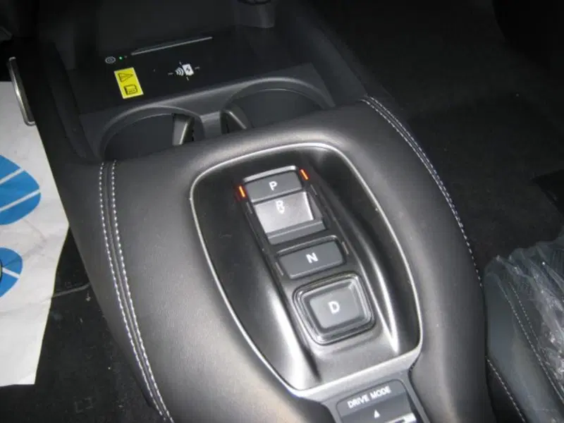 Honda ZR-V nuova a Fermo (14)