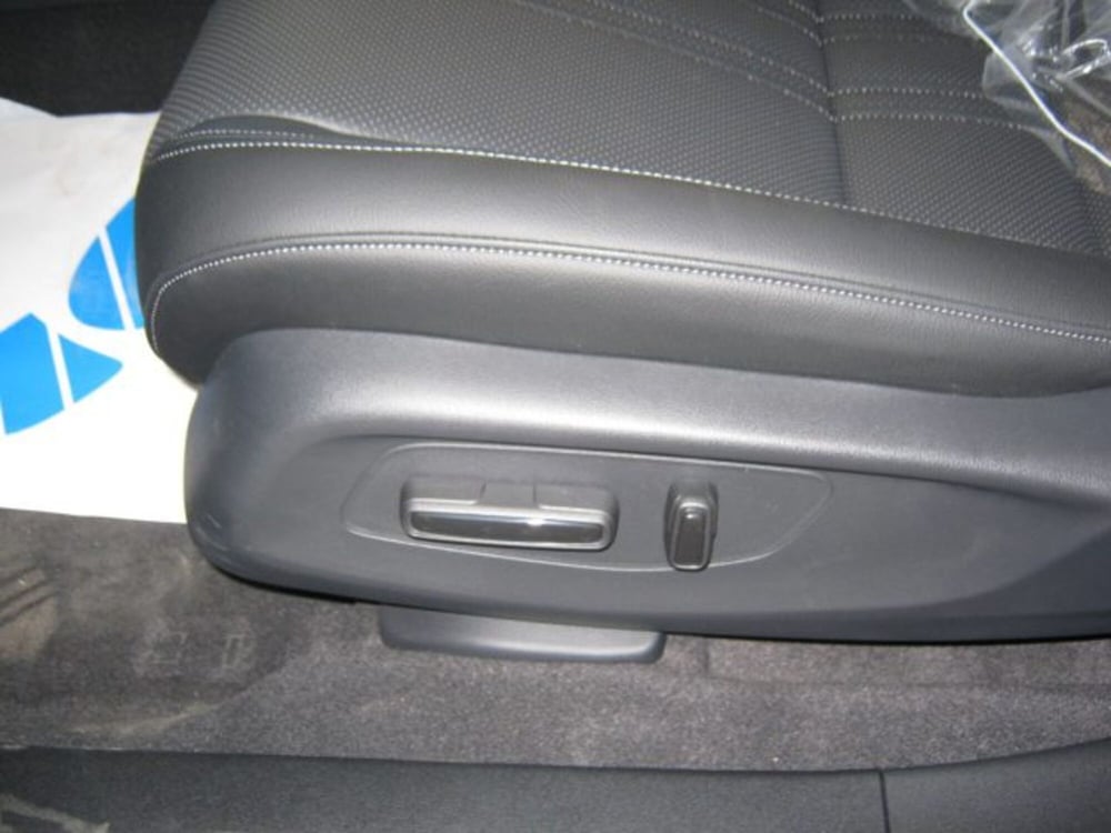 Honda ZR-V nuova a Fermo (16)