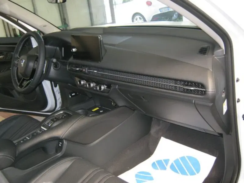 Honda ZR-V nuova a Fermo (6)