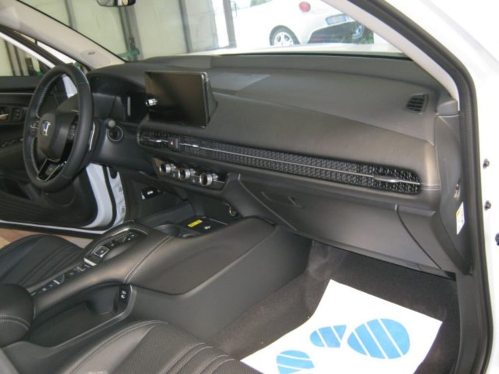 Honda ZR-V nuova a Fermo (6)
