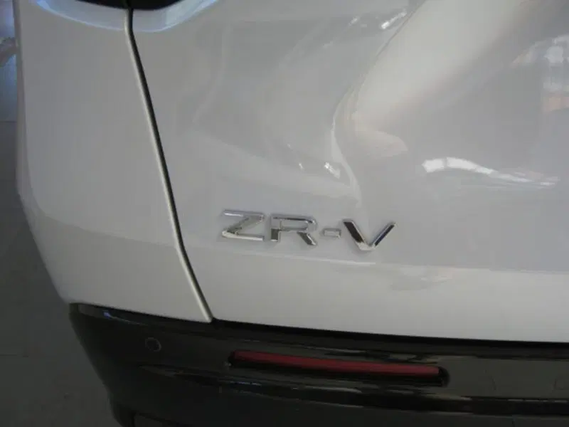 Honda ZR-V nuova a Fermo (9)