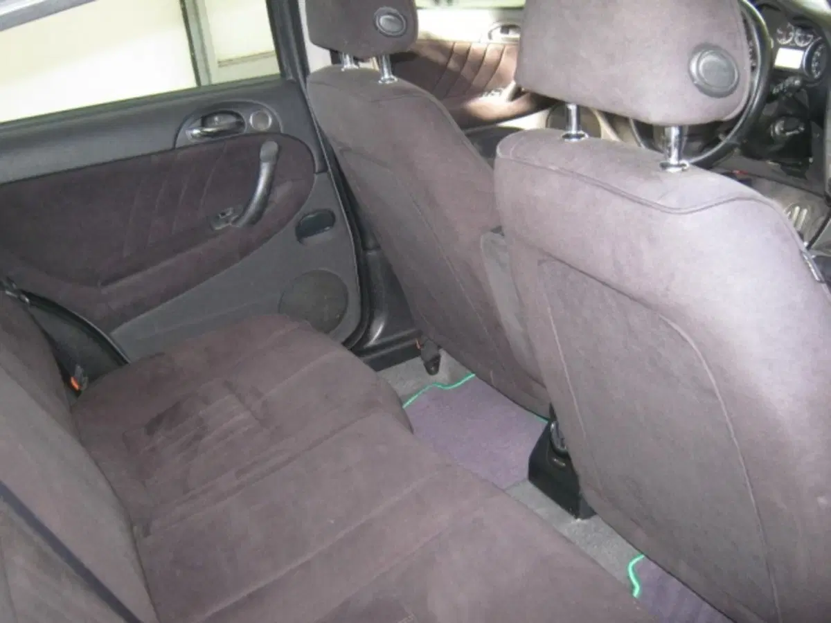 Alfa Romeo 147 usata a Fermo (8)