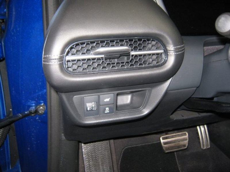 Honda ZR-V usata a Fermo (14)