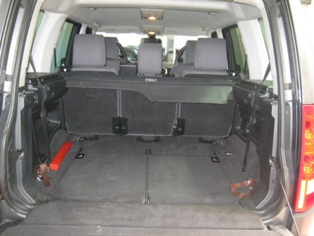Land Rover Discovery usata a Fermo (11)