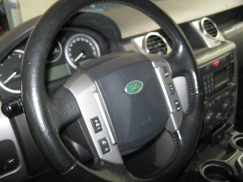 Land Rover Discovery usata a Fermo (18)