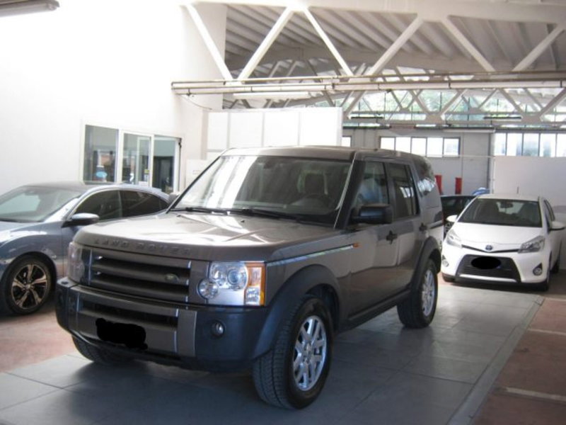 Land Rover Discovery usata a Fermo (3)