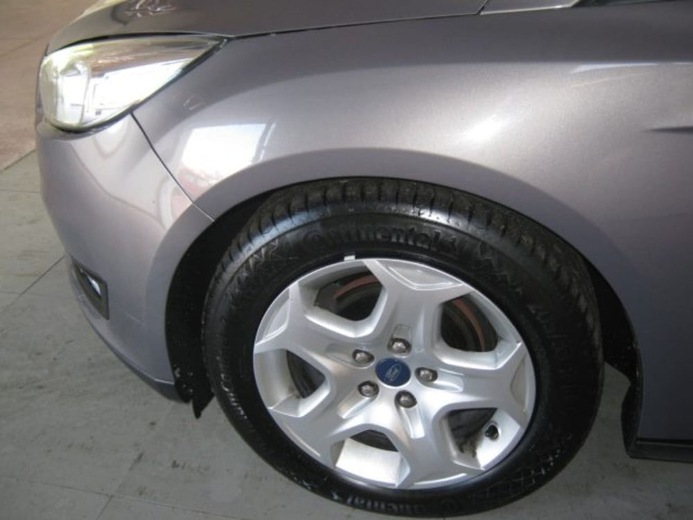 Ford Focus Station Wagon usata a Fermo (15)